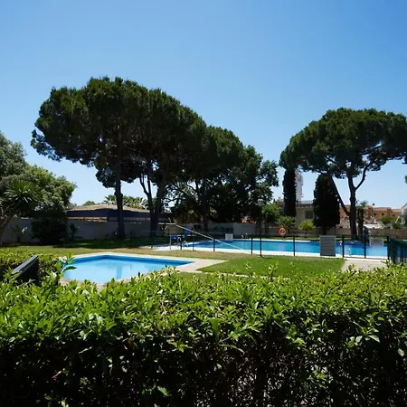 Apartament Bright & Modern 2 Bedroom 300m To The -